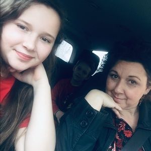 Meet your Posher, Renee